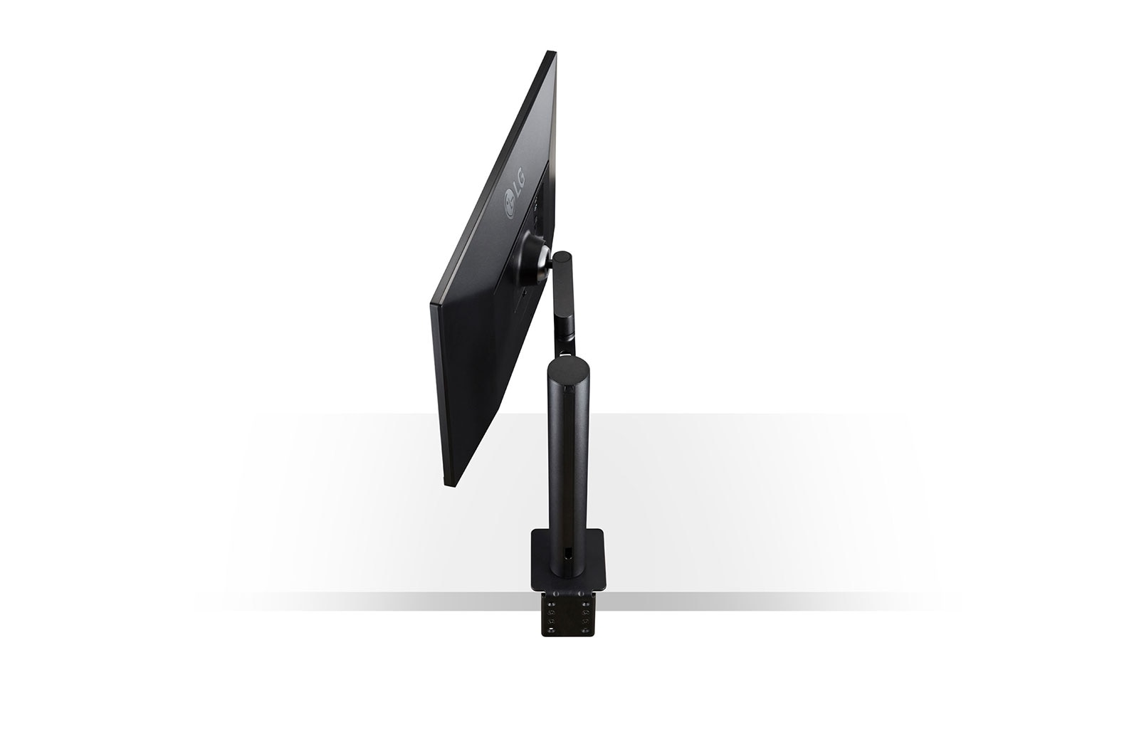 LG UltraFine Ergo Monitor 27 İnç FreeSync USB Type -C HDR 400 Hareket Ettirilebilir Ekran, 27UN880P-B