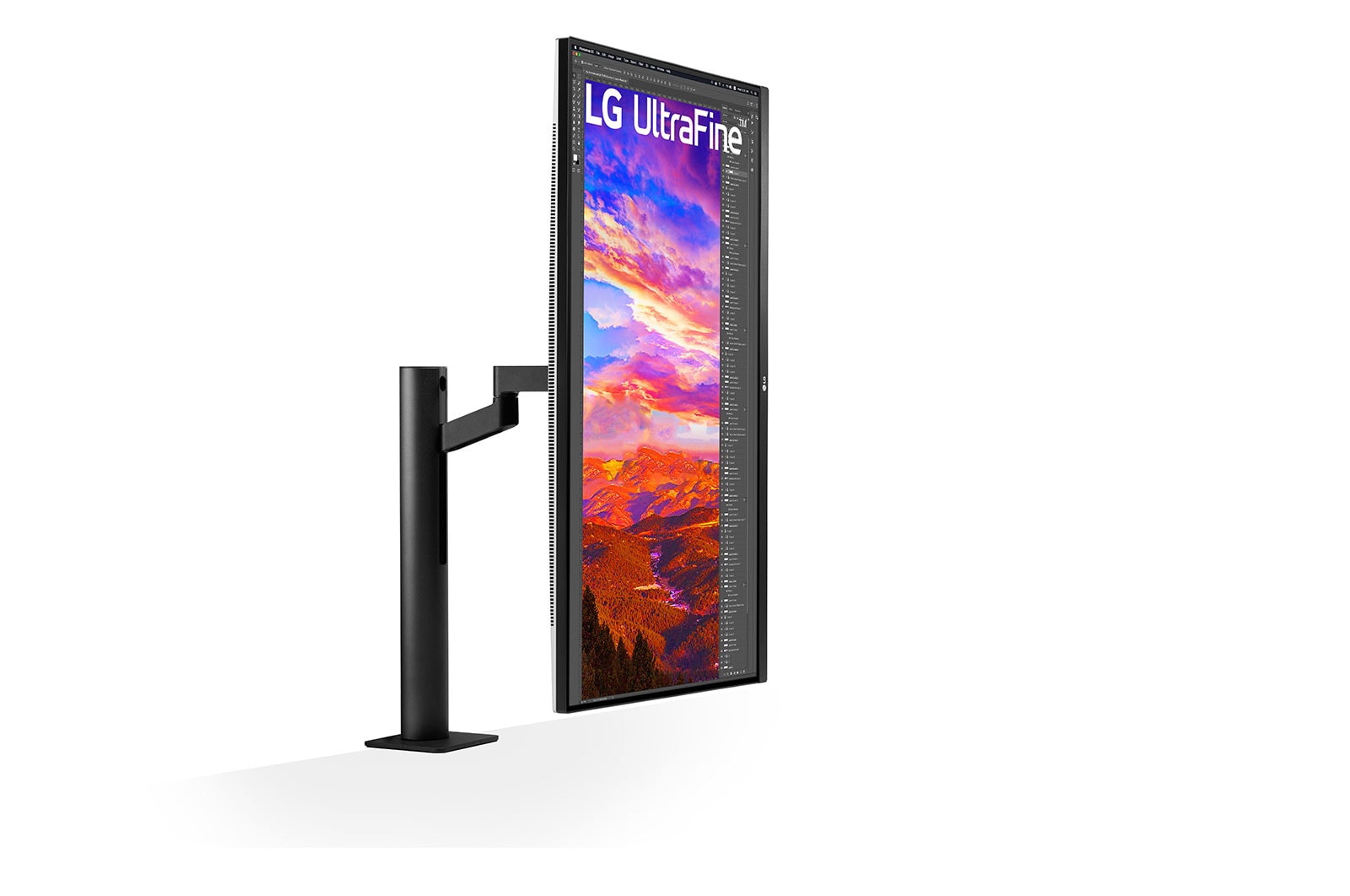 LG UltraFine Ergo Monitor 32 İnç FreeSync USB Type -C HDR10 4K Hareket Ettirilebilir Ekran 32UN88AP-W, 32UN88AP-W
