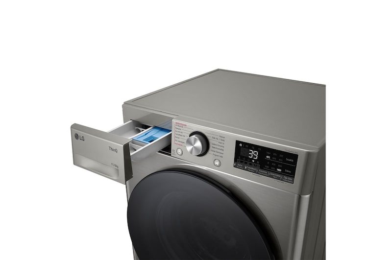 Side view detergent port