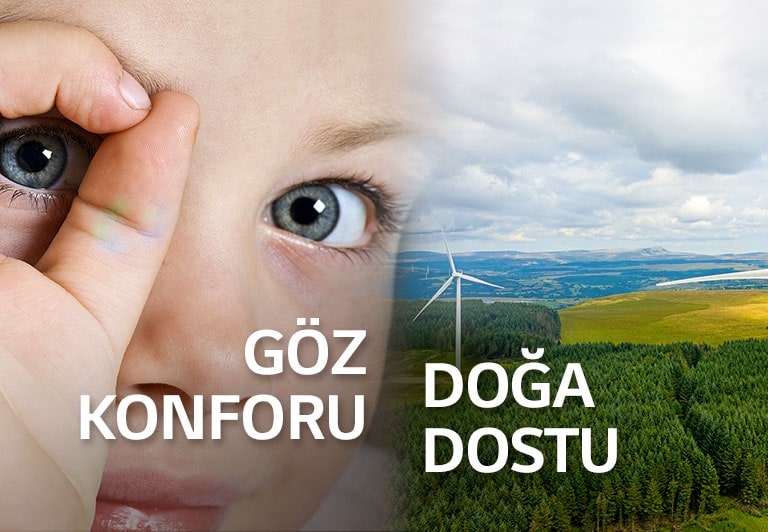 Solda bir çocuğun gözünün yakın çekimi ve yel değirmenleri olan bir tarla manzarası.