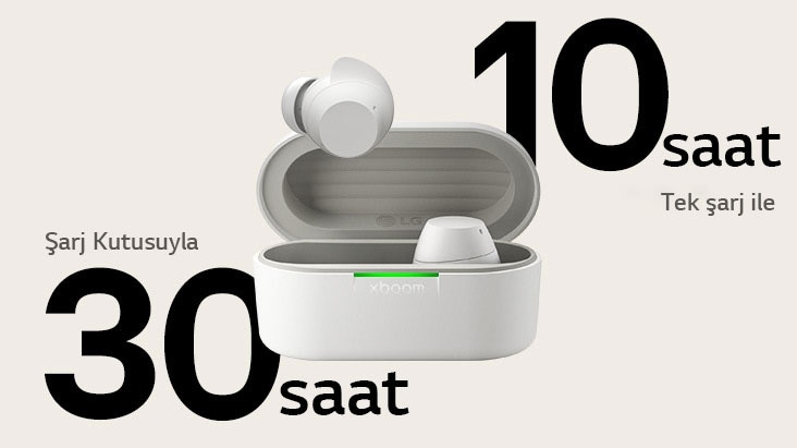 Işığı yanan ve içinde kulaklık bulunan beyaz xboom Buds kutusu görüntüleniyor.