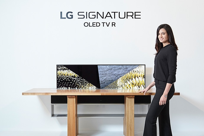 lg signature 在2019年米蘭設計周上與Foster+Partners合作
