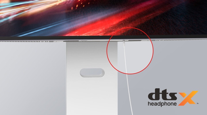 4 段耳機連接線連接到顯示器。