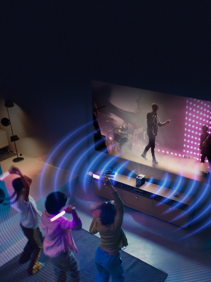 藍色聲波圖像從 LG CineBeam 投影機中散發出來。