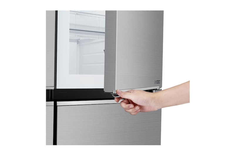 LG WiFi門中門對開冰箱 星辰銀 / 821公升, GR-DL88SV