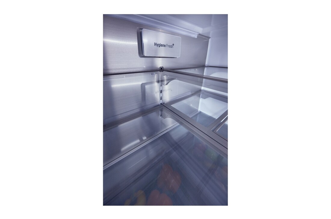 LG 821公升 InstaView™ 敲敲看門中門冰球三門冰箱｜星夜黑, GR-QBFL87BS