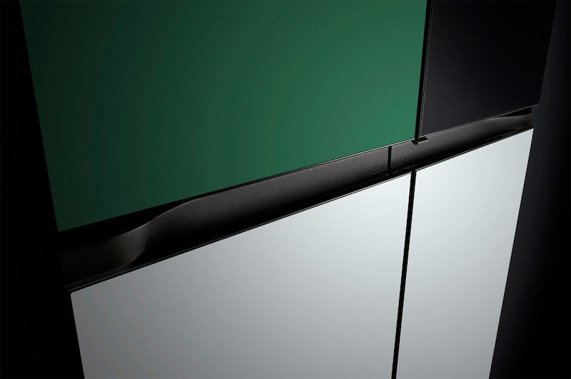 LG 860公升 Objet Collection  InstaView™ 敲敲看冰球四門冰箱｜綠&銀, GR-QLF87GSP