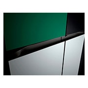 LG 860公升 Objet Collection  InstaView™ 敲敲看冰球四門冰箱｜綠&銀, GR-QLF87GSP