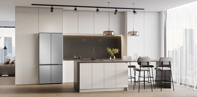 LG 變頻四門冰箱，完美融入最為時尚的廚房空間。