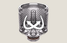 筒槽底部標示著交錯的粗箭頭,象徵強力的拍打洗滌動作