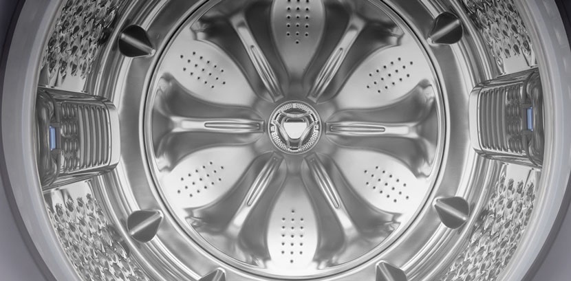 閃亮且寬敞筒槽,表面有壓印紋理。