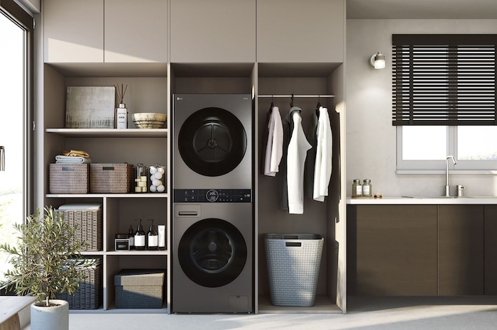 LG 洗13公斤+乾10公斤 WashTower™ AI 智控洗乾衣機｜熱泵除濕｜尊爵黑, WD-S1310B