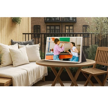 Front image of LG StandbyME 2 Folio Cover on a white background