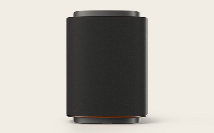Front view of Black Sound Suite M7 speaker