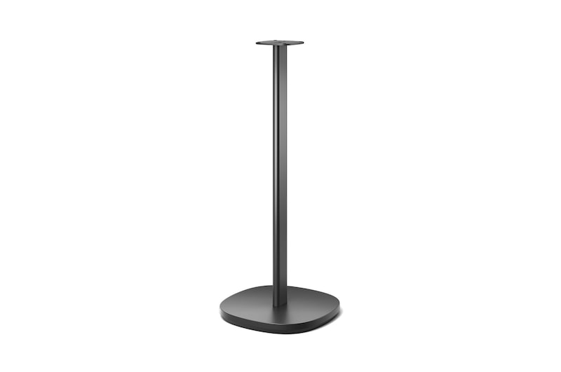 Stand left perspective