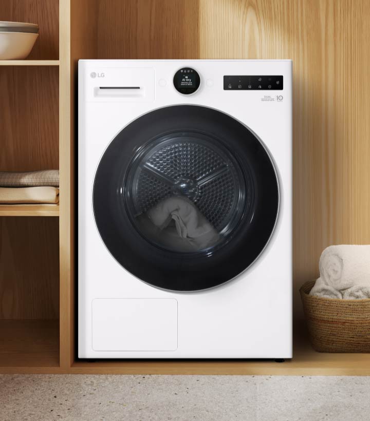 AI dry cycle detecting fabric type and sensing the amount of moisture left.	
