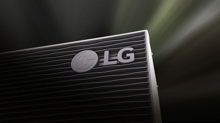 Therma V R290 Monobloc's LG logo Back Halo