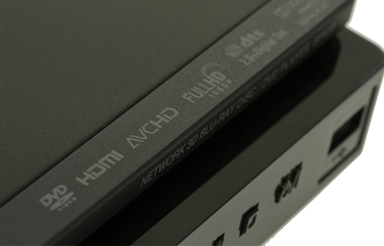 LG 3D Blu-ray™ Player Wi-Fi Ready (Dongle Required), BP530R