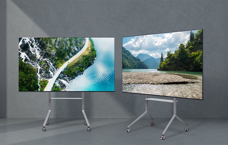 The LG universal stand is applied to the LG TV signage. 