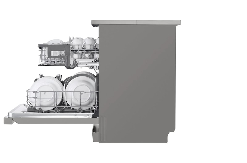 LG 60cm QuadWash™ Freestanding Dishwasher Silver TrueSteam™, DF222FPS