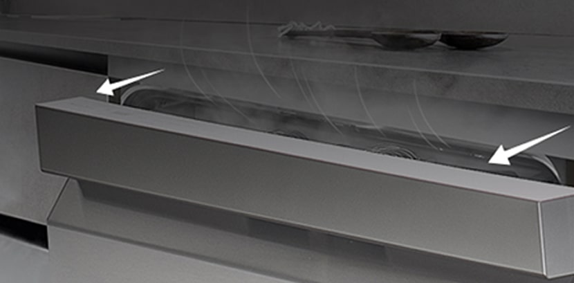 LG dishwasher door opens automatically after the wash cycle, releasing steam and letting dishes dry naturally.