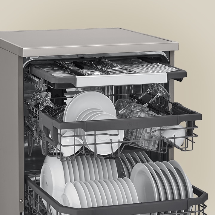 14 Place Setting Freestanding Dishwasher | LG UK