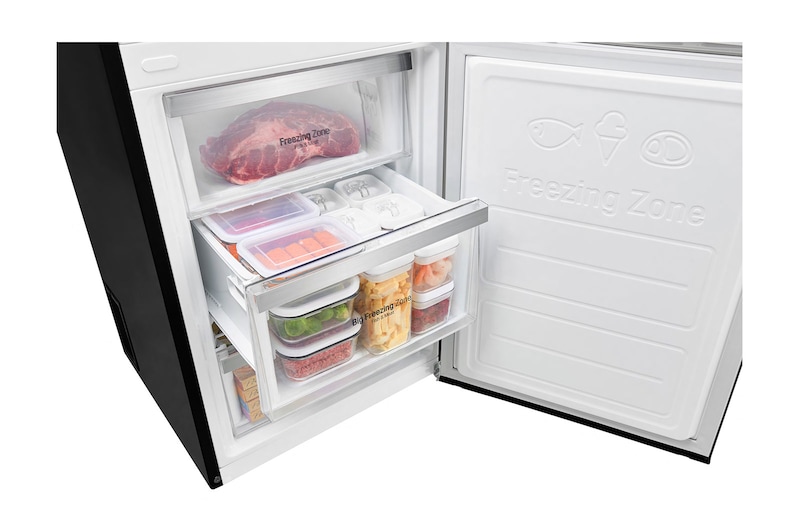 LG  GBB60MCGFS  Smart 70/30  Fridge Freezer - Matte Black, GBB60MCGFS