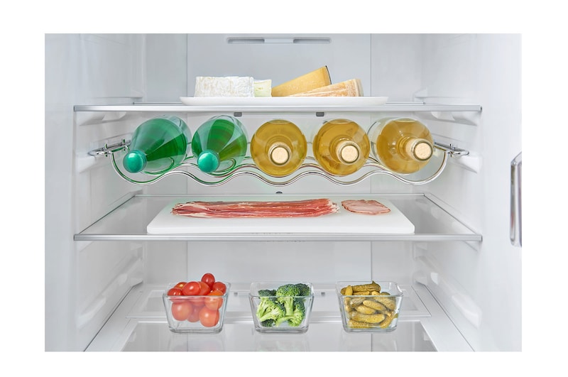 LG  GBB60MCGFS  Smart 70/30  Fridge Freezer - Matte Black, GBB60MCGFS