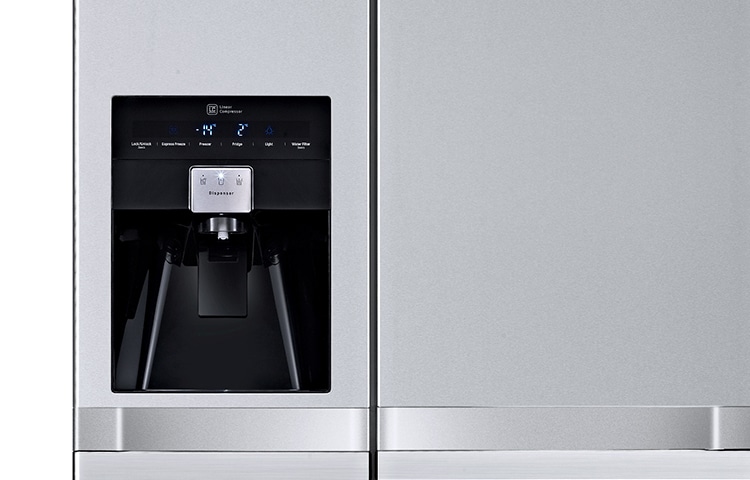 LG American Style Premium Steel Fridge Freezer With Non-Plumbed Water and Ice, (Gross Capacity 601 Litres), GSL545NSYZ