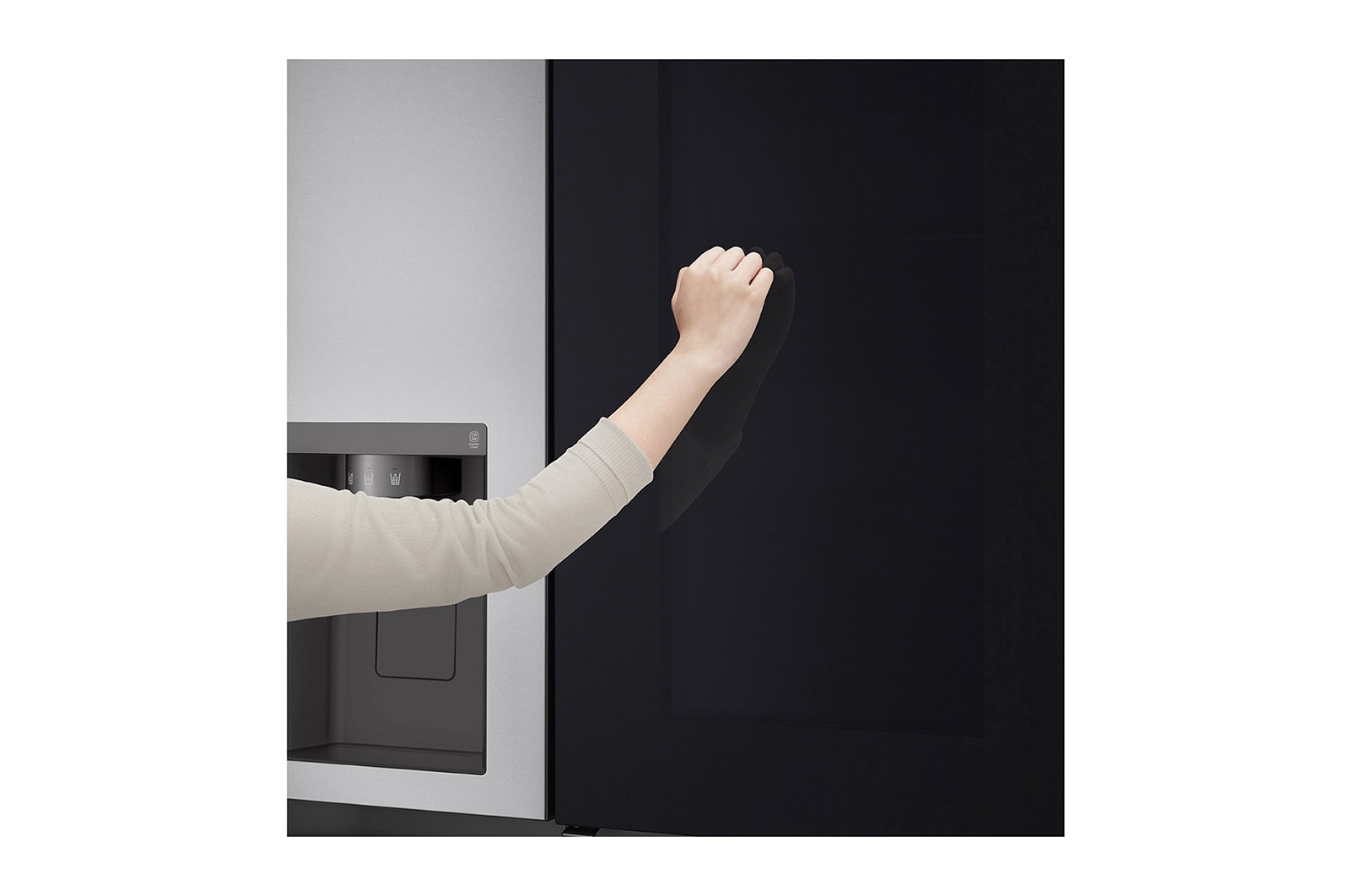 LG 635L InstaView™ American Style Fridge Freezer Shiny Steel Total No Frost, GSXV80PZLE