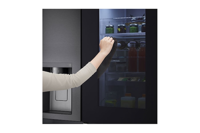 LG 635L InstaView™ American Style Fridge Freezer Total No Frost, Matte Black, GSXV90MCAE
