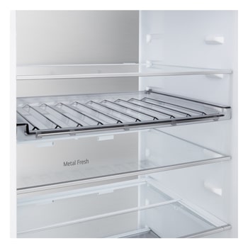 Lower view of LG fridge freezer (GBBS726CEV)