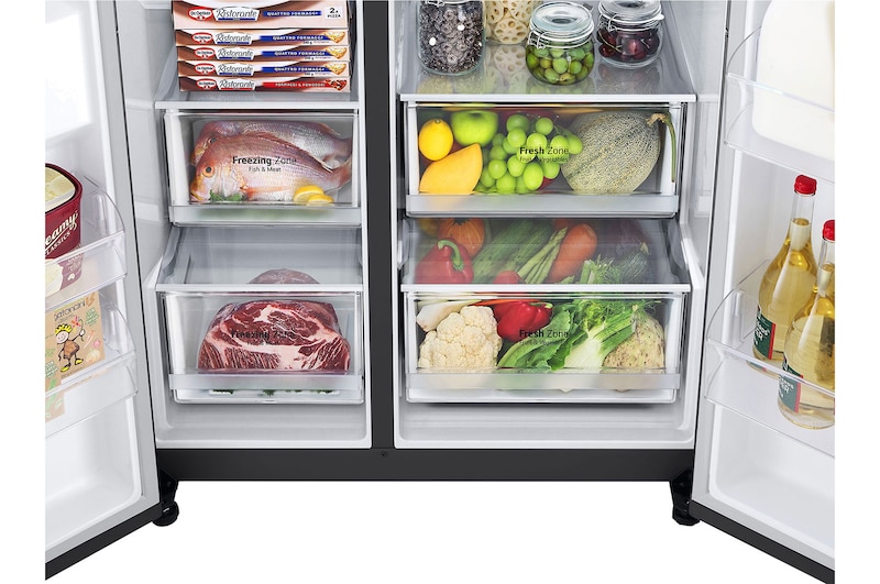 Bottom drawer with food