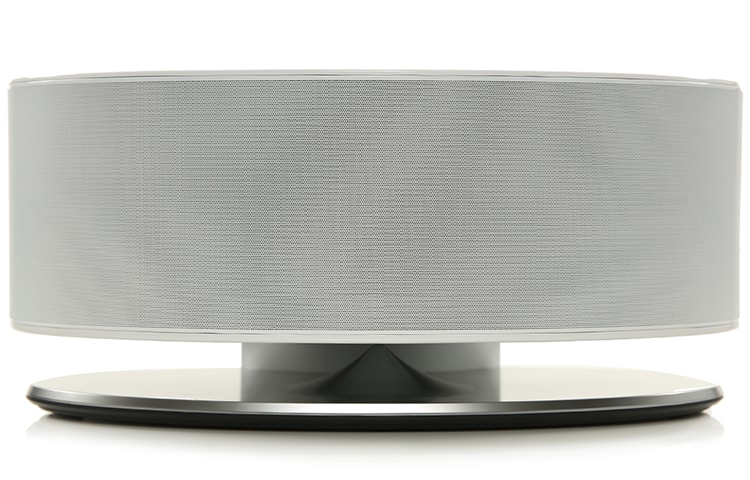 LG ND8630 Docking Station with 80 watts offering dual docking and wireless audio streaming with Airplay and Bluetooth™, ND8630