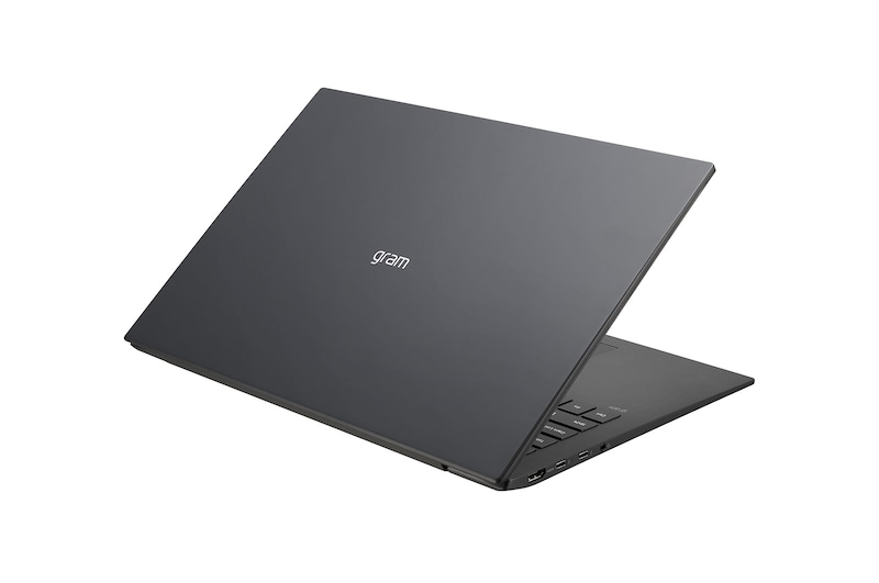 LG gram Ultra-Lightweight with 16” 16:10 IPS Display and 11th Gen Intel® Core™ i7 Evo™ platform and Iris® Xe Graphics, 16Z90P-K.AA72A1