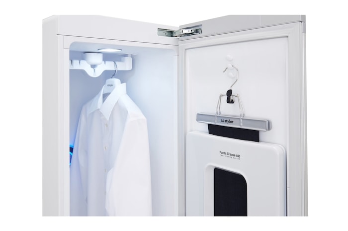LG Styler Steam Wardrobe with ThinQ™ | 3 Hangers, White, S3WF
