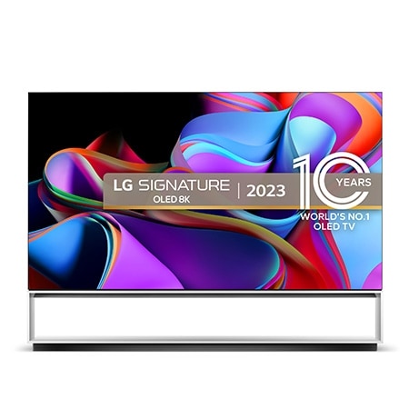 Pogled od spredaj z LG OLED 8K evo, 10 Years World No.1 OLED Emblem in logotipom 5-Year Panel Warranty na zaslonu.