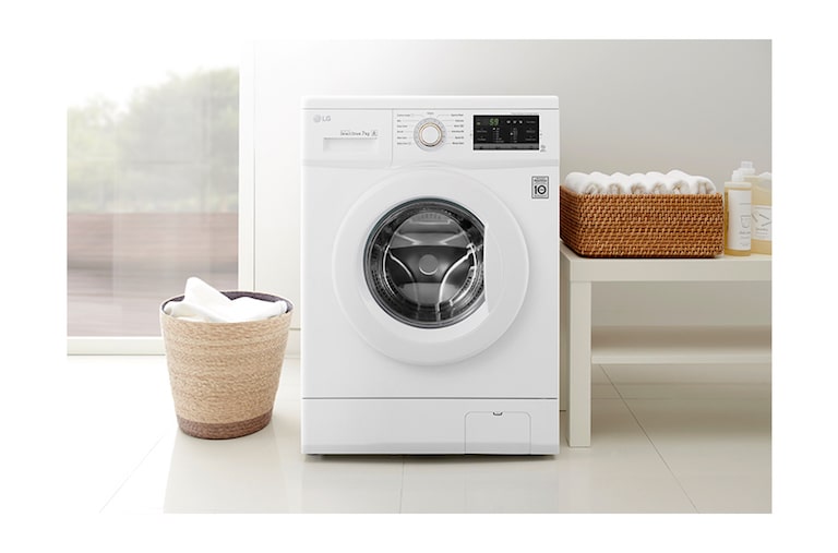 LG 8kg 6 Motion Direct Drive Washing Machine, FH4G7TDN0