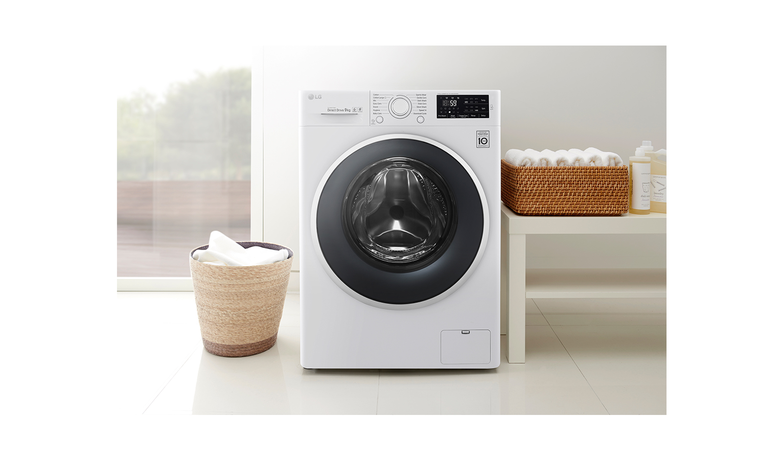 LG 9kg 6 Motion DD Washing Machine with TurboWash™, FH4U2VDN1