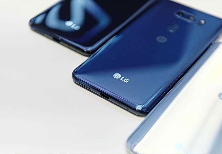 Backside view image of LG V30 smartphones.