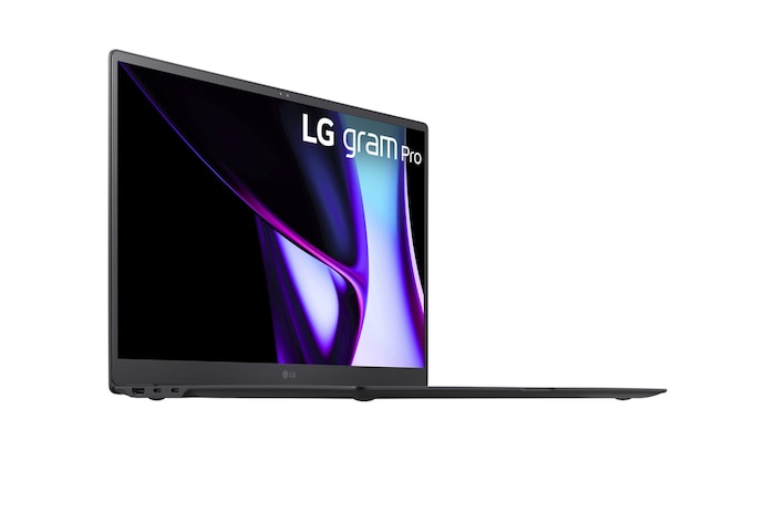 LG 17” LG gram Pro, Pro-grade Visuals, 16:10 IPS Display, AI-powered Intel® Core™ Ultra Processor, Black, 17Z90SP-G.AA78A1