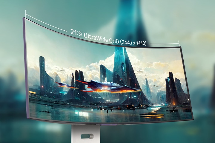 The 21:9 curved OLED monitor provides an immersive and captivating experience with a balanced and optimised aspect ratio.