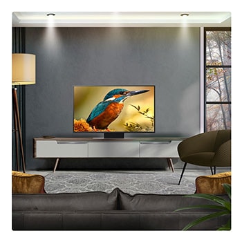 Splashes of paint burst from the floor up in diverse colors. Intertrek certification for 100% Color Volume to DCI-P3. The title talks about LG’s new and unique wide color gamut technology that allows you to see vivid color on your screen.