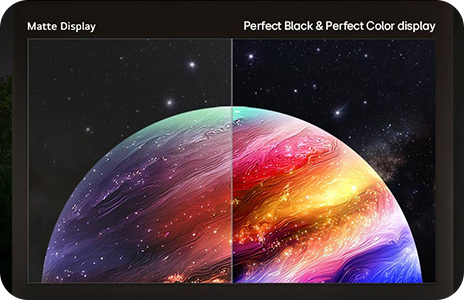 Split-screen comparison of a matte display and perfect black colour display showing a colourful planet image