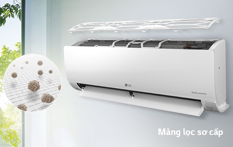 Máy điều hòa LG được lắp đặt trên tường và nhìn từ góc bên. Bảng trên cùng nổi phía trên, có thể nhìn thấy các bộ lọc bên trong. Một đường từ bộ lọc trước dẫn đến một vòng tròn phóng đại hiển thị bụi bám vào bộ lọc trước. Logo Bộ lọc trước được hiển thị ở góc dưới bên phải.