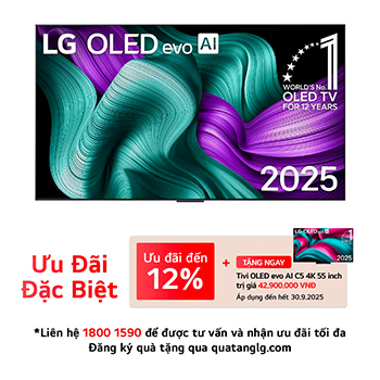 Front view of LG OLED evo AI G5 4K Smart TV. 12 Years of world number 1 OLED emblem and LG OLED evo AI 2025 logo are on the screen.