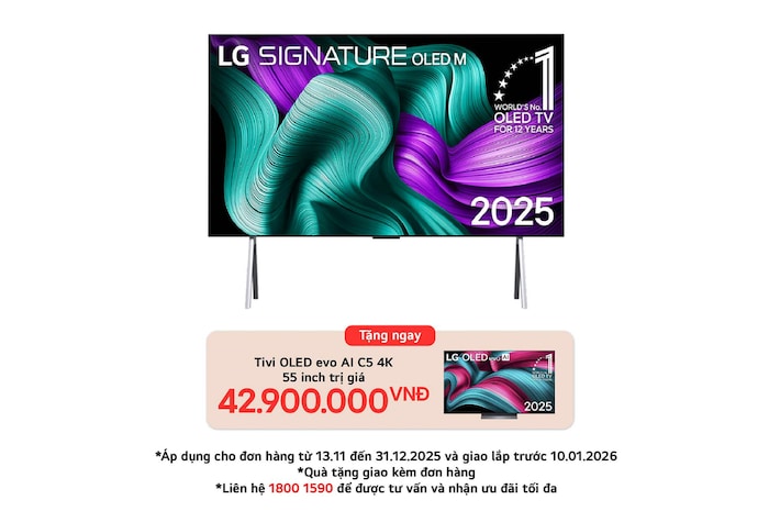 Hình ảnh mặt trước của LG OLED M5 Signature TV. Biểu tượng OLED số 1 thế giới trong 12 năm và logo LG Signature OLED M hiện trên màn hình. Hộp kết nối không dây ở góc có tiêu đề, Hộp kết nối không dây có khả năng truyền video và âm thanh không dây 4K 120Hz