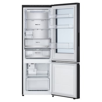 Tủ lạnh ngăn đá dưới LG mở cả hai cửa, cho thấy nội thất ngăn mát và ngăn đá còn trống.