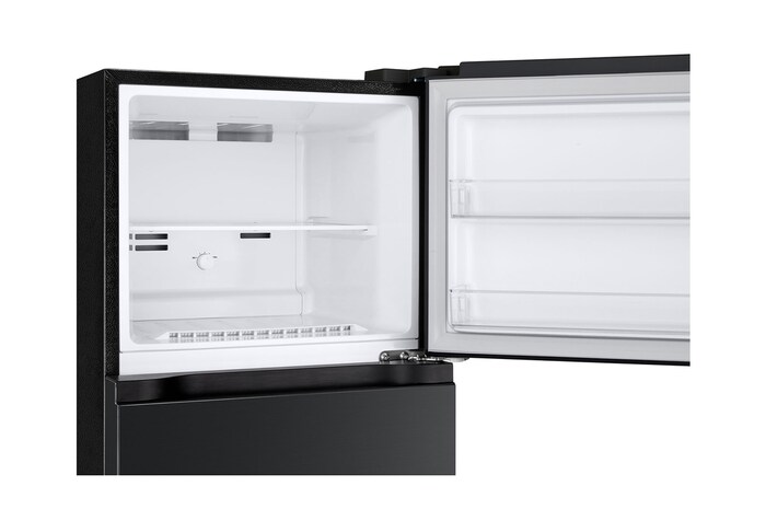 Hình ảnh ngăn đá của Tủ lạnh ngăn đá trên Essence 217L màu đen mờ với công nghệ LinearCooling và tính năng Khử mùi.