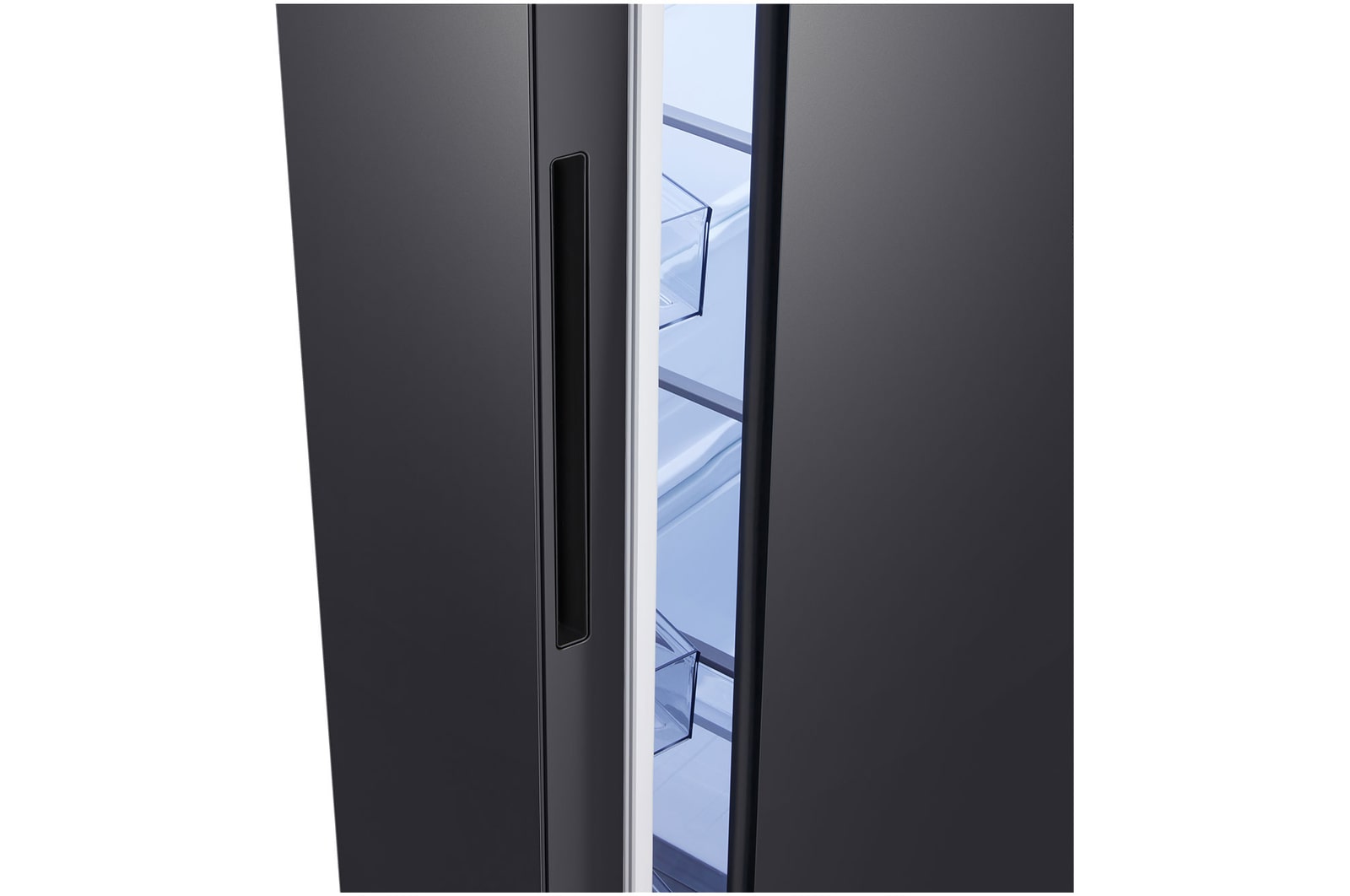 Tủ lạnh Side by Side LG GDFB607VGAH Kính Đen với hình cận cảnh tay nắm ẩn và đường viền hoàn thiện mượt mà.